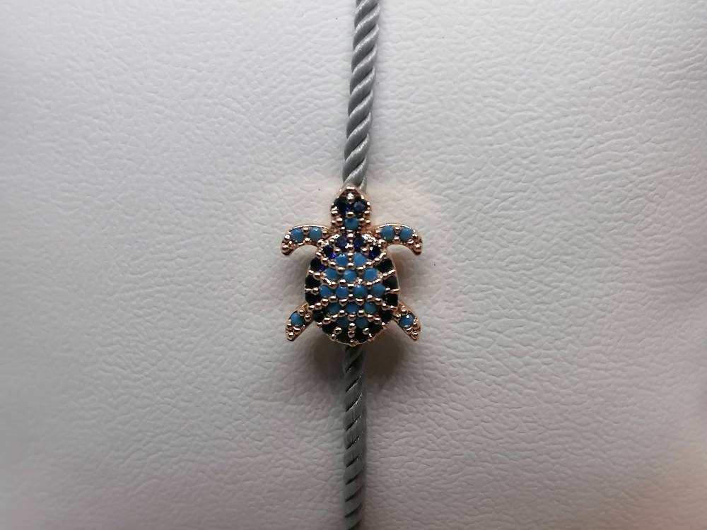 Turtle Charm Macrame Bracelet