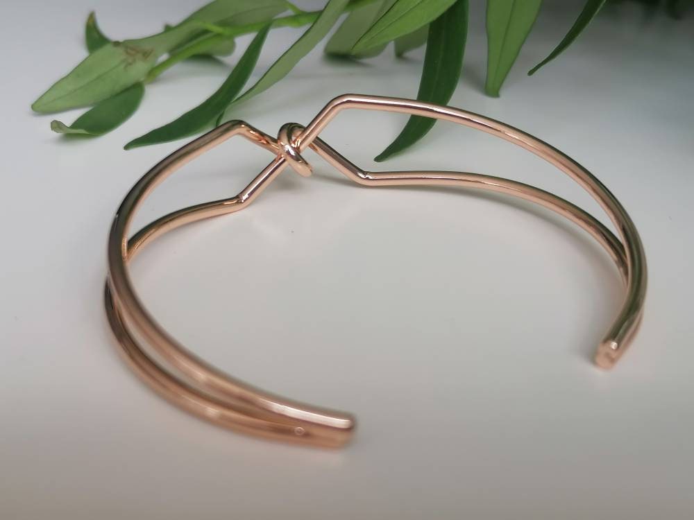 Rose Gold Twist Cuff Bangle